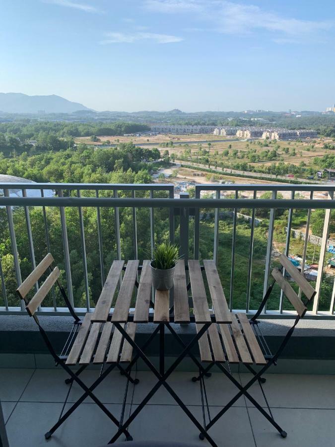 Bangi Almyra Suite Екстериор снимка