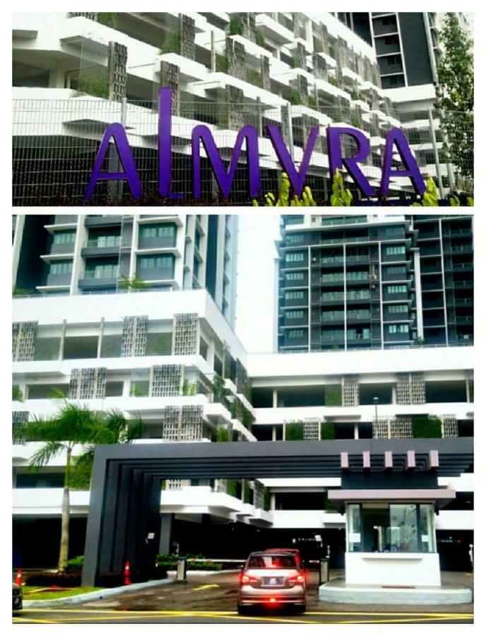 Bangi Almyra Suite Екстериор снимка